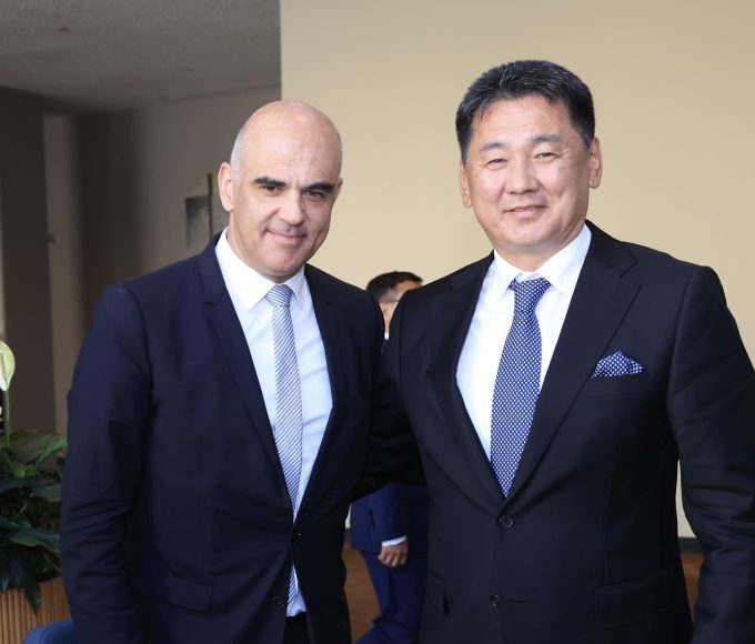 380581492_2498164113677014_741052105170327082_n-680x580 Home